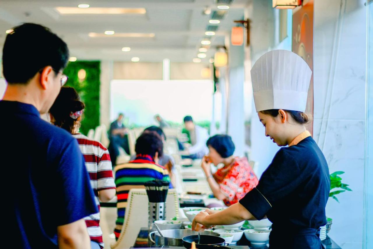 Le Hoang Beach Hotel Danang Dış mekan fotoğraf